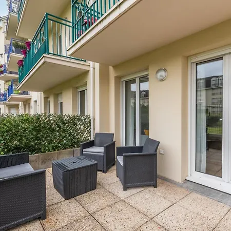 Apartament One Bedroom Near Tram, With Courtyard Marcq-en-Barœul